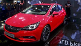 Opel обновил семейство Astra и представил на IAA