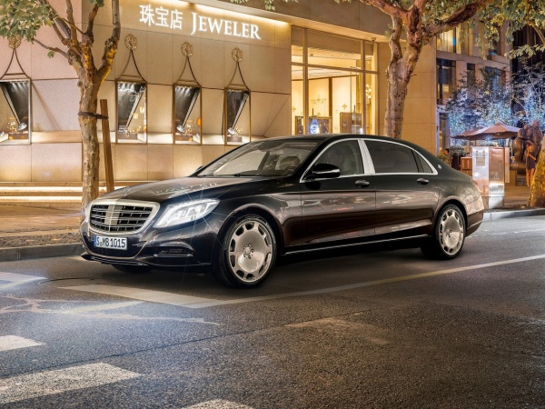 Mercedes-Benz S-класс Maybach фото